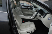 ボルボ XC60 中古車