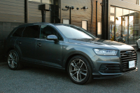 アウディ Q7 中古車