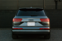 アウディ Q7 中古車