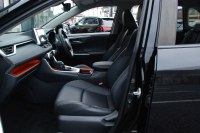 トヨタ RAV4 中古車