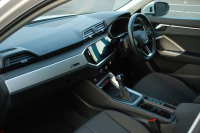 アウディ Q3 中古車