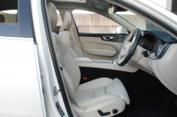 ボルボ XC60 中古車