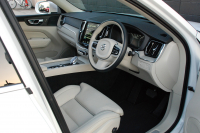 ボルボ XC60 中古車