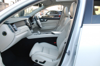 ボルボ XC60 中古車