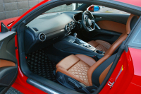 アウディ TTクーペ 中古車