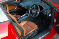 アウディ TTクーペ 中古車