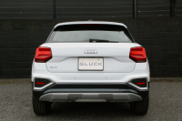 アウディ Q2 中古車