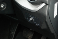 アウディ Q2 中古車