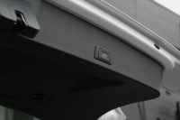 アウディ Q2 中古車