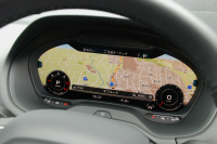 アウディ Q2 中古車