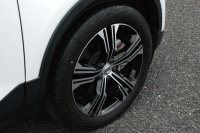 ボルボ XC40 中古車