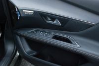 プジョー 3008 中古車