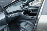 プジョー 3008 中古車