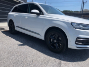 アウディ Q7 中古車