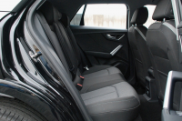 アウディ Q2 中古車