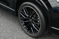 アウディ Q2 中古車