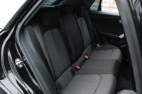 アウディ Q2 中古車