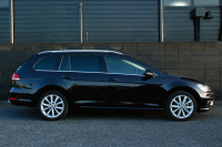 フォルクスワーゲン ゴルフヴァリアント 中古車