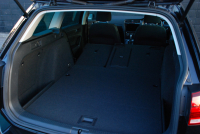 フォルクスワーゲン ゴルフヴァリアント 中古車