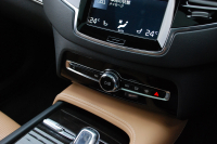 ボルボ XC90 中古車