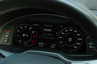 アウディ Q7 中古車