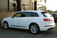 アウディ Q7 中古車