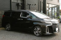 トヨタ アルファード 中古車