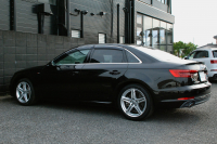 アウディ A4 中古車