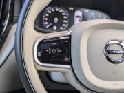 ボルボ XC60 中古車