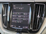 ボルボ XC60 中古車