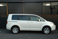 三菱 デリカD:5 中古車