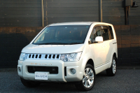 三菱 デリカD:5 中古車