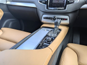 ボルボ XC90 中古車