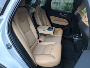 ボルボ XC60 中古車