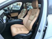 ボルボ XC60 中古車