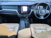 ボルボ XC60 中古車