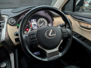 レクサス NX 中古車