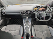 アウディ TTクーペ 中古車