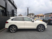 ポルシェ カイエン 中古車