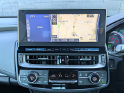 トヨタ クラウンハイブリッド 中古車