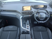 プジョー 5008 中古車