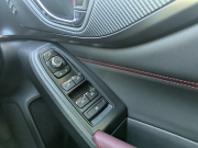 スバル レヴォーグ 中古車