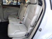 ボルボ XC90 中古車
