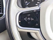 ボルボ XC90 中古車