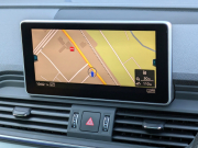 アウディ Q5 中古車