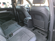 アウディ Q5 中古車