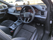 アウディ Q5 中古車