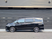 トヨタ ヴォクシー 中古車