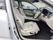 ボルボ XC60 中古車