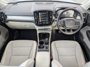 ボルボ XC40 中古車